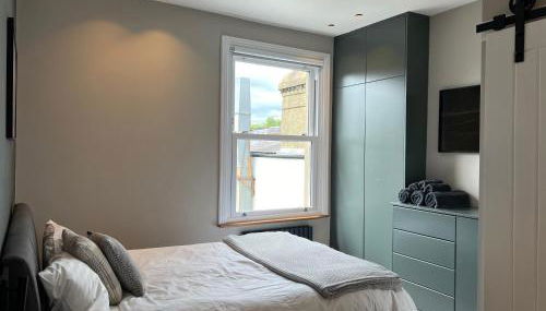 Convenient Clapham Junction Flat - Photo 4