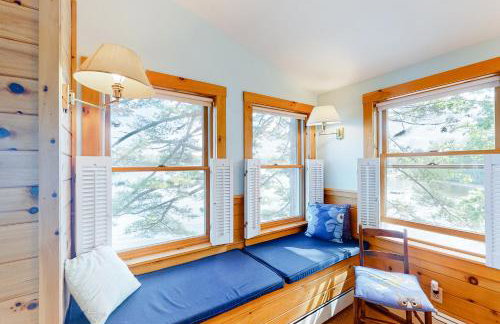 Lakefront Retreat - Foto 22