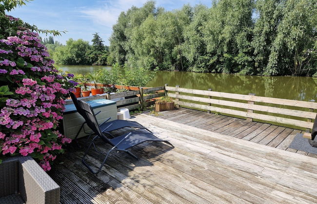 Cosy Chalet With Garden - Foto 13