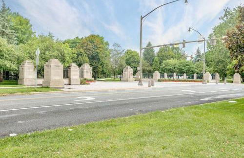 Beautifully Renovated Home Corner of ND and Angela - Foto 32