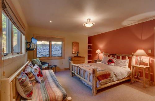 Fairway Favorite - Walk to Tahoe City Shops, Dining & Lake - Pet Friendly - Foto 19