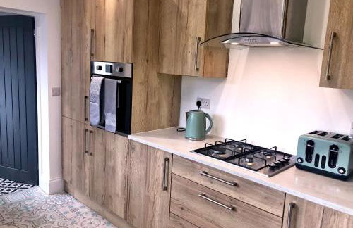 No 7 - 3 Bed House, Parking, Walkable to City, Quiet Location - Foto 6