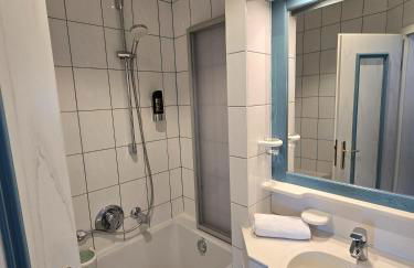 Taun Hövt - Foto 24