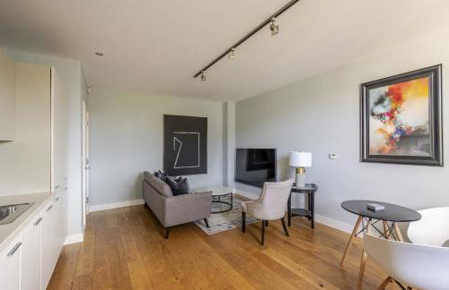 Luxurious Private One Bedroom Apartment with Sky TV, Movies & Netflix - Foto 20