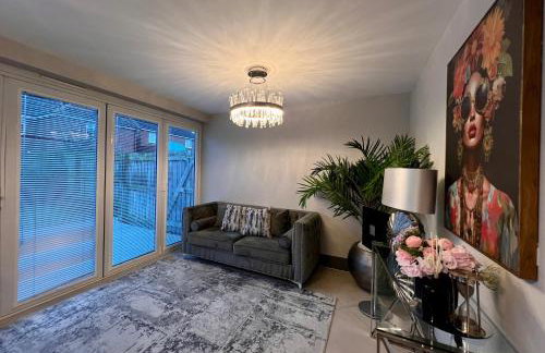 Luxury Durham Home in DH1, Free Parking, No Fees - Foto 36