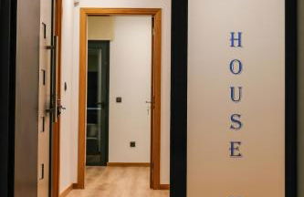 A&M House II Luxury Holidays Home - Photo 21