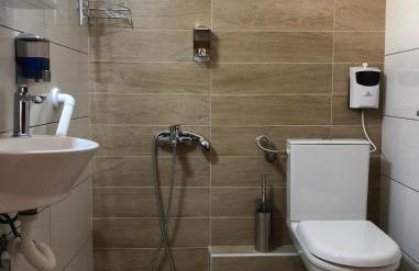 Lemon Tree Suites Near ATH Airport - Foto 36