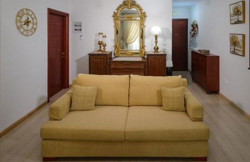 Luxury Dafnis House - Photo 23