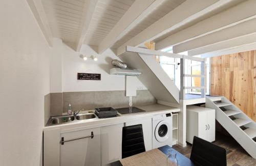 Duplex atypique à La Rochelle avec parking privatif - Foto 8
