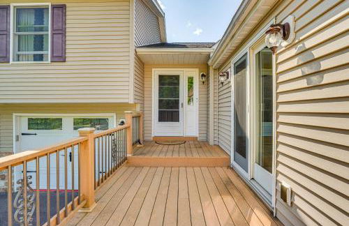 Game Room and Private Yard Family Gem in Kunkletown - Foto 33