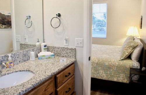 ZC4 Pet Friendly Home Near Zion - Foto 11