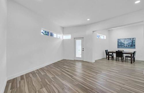 Spacious Retreat with Green Areas 8 ppl - Foto 40