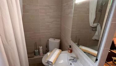 Magnifique studio neuf avec balcon - Foto 3