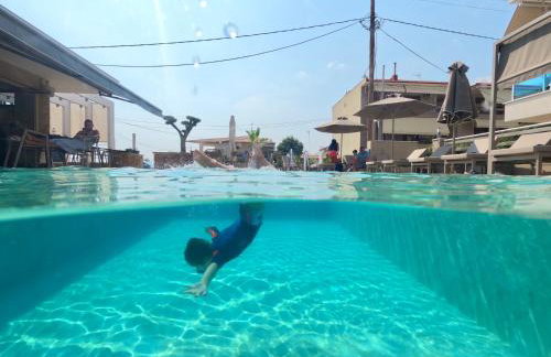 Callista Suites - Photo 3