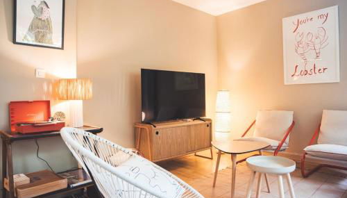 Grand appartement rénové, tout confort - Foto 1