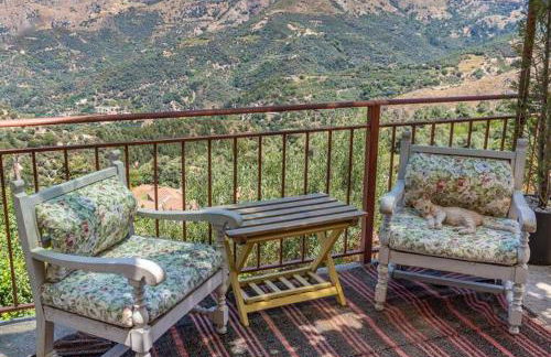 Η αυλή της Ασπασίας, Χανιά Κρήτη - Photo 1