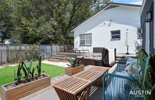 HGTV Featured Tiny Home w Hot Tub Near East 6th St - Foto 26