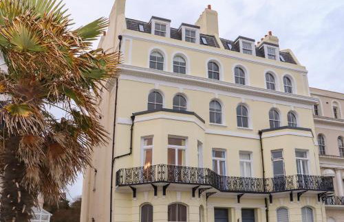 The Old Spy Headquarters - Foto 3