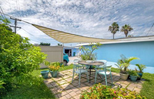 Walk To Beach - EV Charger - Outdoor Dining - 2BR - Photo 8