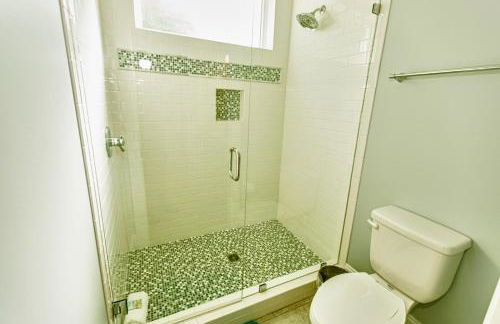 Wanderlust - Modern Home Close to the Beach Private Pool - Foto 20