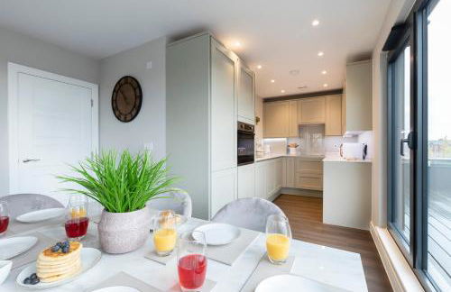 Elliot Oliver - Stunning Three Bedroom Penthouse With Large Terrace & Parking - Foto 24