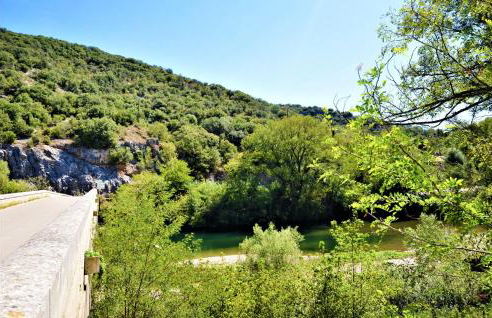 Beautiful Home In Méjannes-Le-Clap - Photo 33