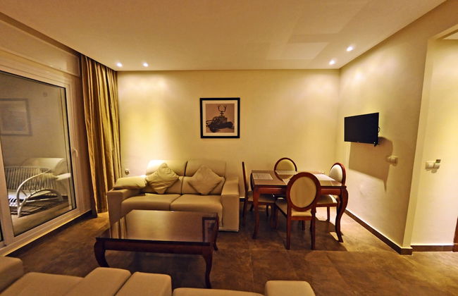 Mnar Castle Apartments - Photo 25