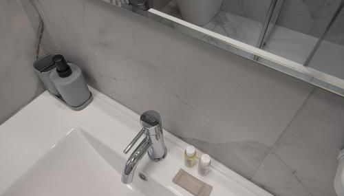 Lambrate Suite - 200 meters from the Station - Foto 4