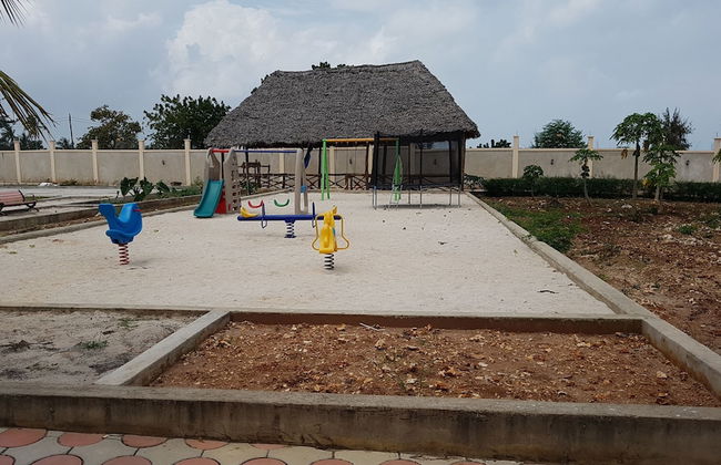 Royal Cliff Zanzibar - Photo 43