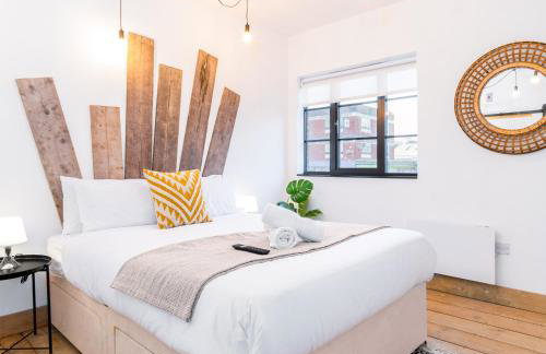 Spacious Loft Apartment - Smart TV - WiFi - On Street Parking 1NT - Foto 3