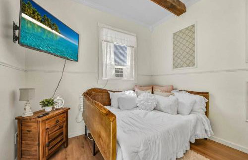 Cozy Small Studio Retreat by the River - Foto 44