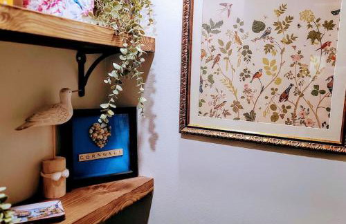 Stylish 2-BR cottage near Mousehole - garden and and parking - Photo 55