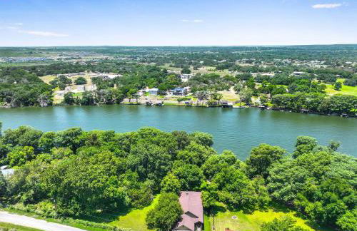 Beautiful Lakefront Cabin - Something For Everyone - Photo 51