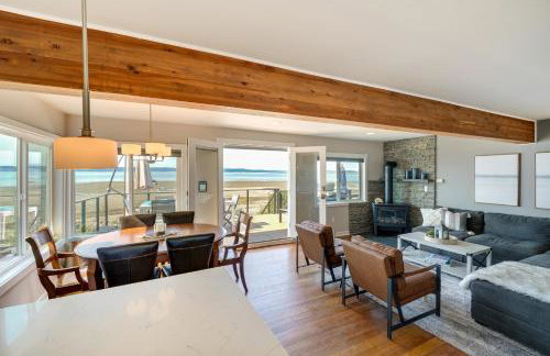 Coastal PNW Home on Swimmable Beach with Hot Tub! - Foto 6