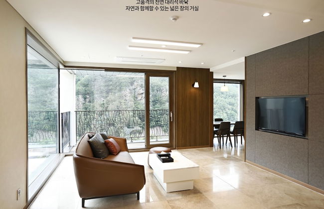 Pine Forest - Photo 20