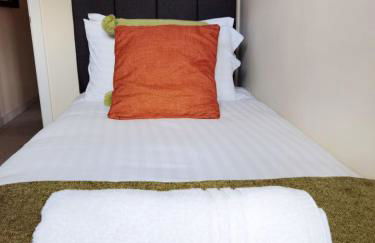 Lakeside: Argosy 3bed house 2bath parking M27 J5 Southampton Airport sleeps 6 - Foto 12