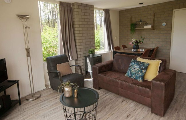 Atmospheric Bungalow With Dishwasher, in Friesland - Foto 7