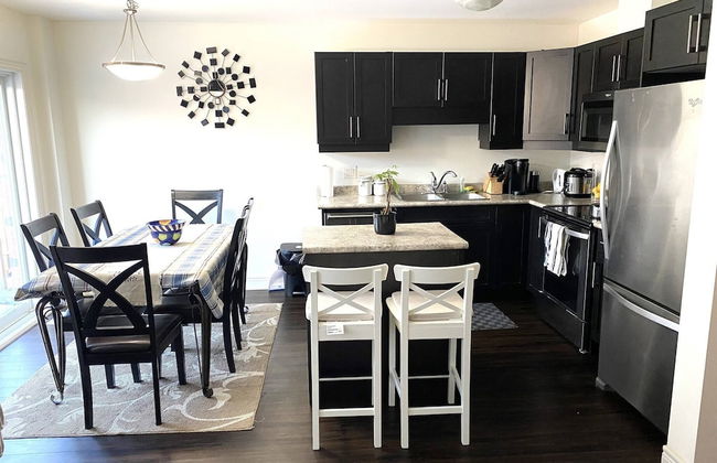 Niagara Sleeps 6 Cozy 3bed 3bath Near Falls - Foto 12