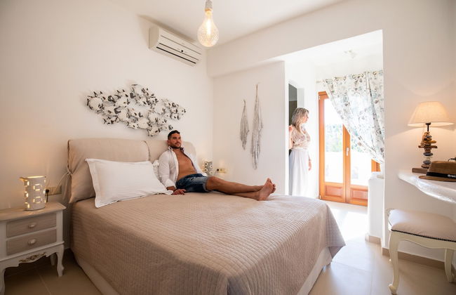 Alyko Villas - Photo 7