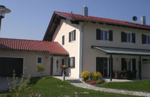 Ferienhof Nirschl - Foto 1