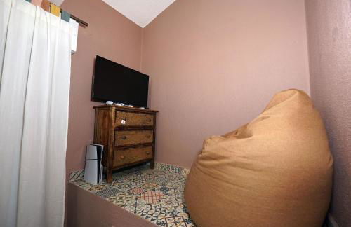 ELiFourka - Seaside Luxury - 170m to the Beach - Power Onsite for Electric Vehicle - Photo 14