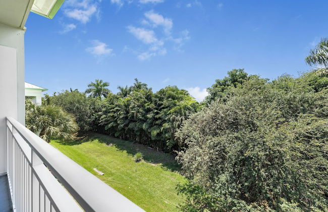 Exclusive Doral Stay W Luxury Amenities - Photo 50