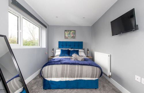 Alt-Stay Accommodation - Lofthouse, Wakefield M1 - 3 Bed En-suite With Parking - Ideal For Contractors & Long Stays - Foto 8