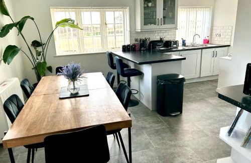 Great location very spacious. Sea and castle view - Foto 11