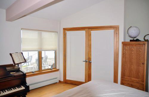 Risingwater Newly Listed Stunning Home with 150-Foot Beachfront in the Finger Lakes - Foto 27