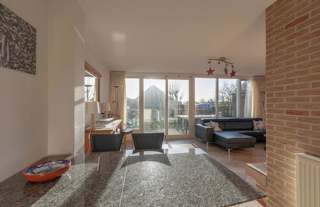 Alluring Holiday Home Near Beach - Foto 15