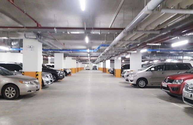 Horse Square Apartment - Foto 17