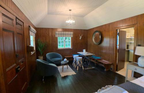 Couples Unique Stay in Bowling Club newly upgraded - Photo 31