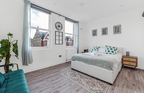Bright and Airy 2BR Flat in London - Foto 18