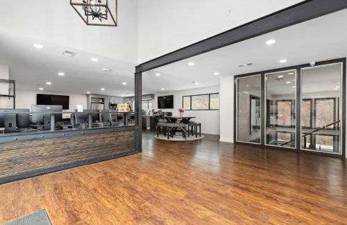 Cozy, modern apartment with bright interiors - Photo 17